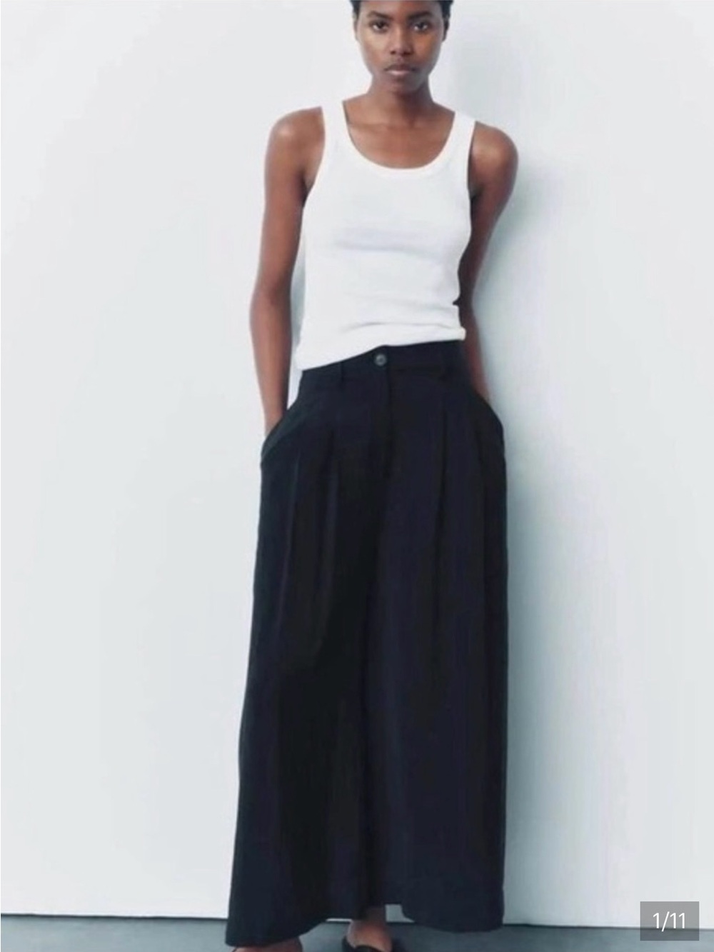 Zara Flowy Pleated Wide-Leg Pants small black NWT